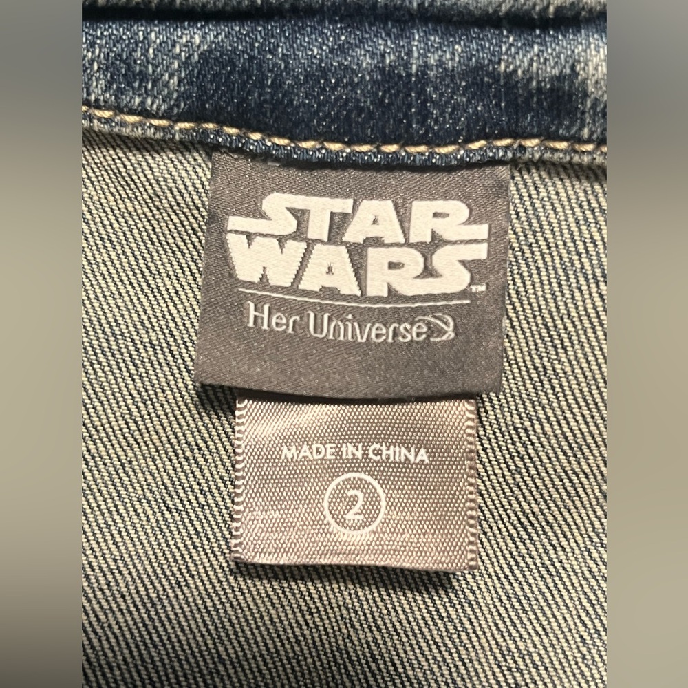Her Universe STAR WARS Plus Women’s Mid- Blue Wash BD LS Denim Jacket Size 2 - Picture 7 of 16